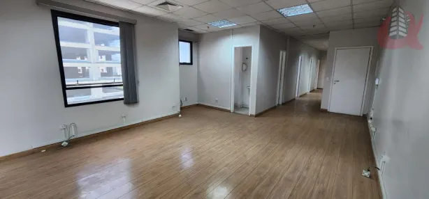 Sala Comercial para alugar, 100m² no Alphaville Industrial, Barueri