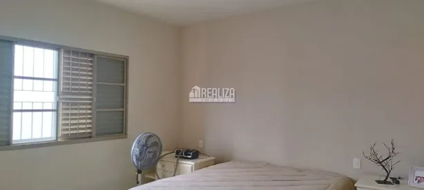 Casa com 3 Quartos à venda, 460m² no Mercês, Uberaba