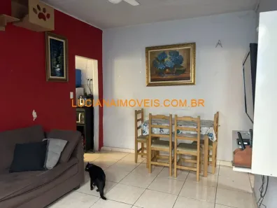 Casa com 3 Quartos à venda, 220m² no Vila Ipojuca, São Paulo