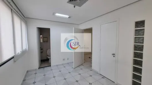 Sala Comercial para alugar, 32m² no Santo Amaro, São Paulo