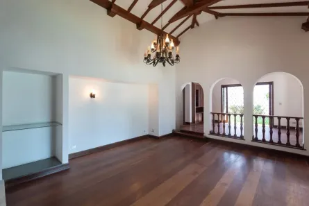 Casa com 4 Quartos à venda, 570m² no Jardim dos Estados, São Paulo