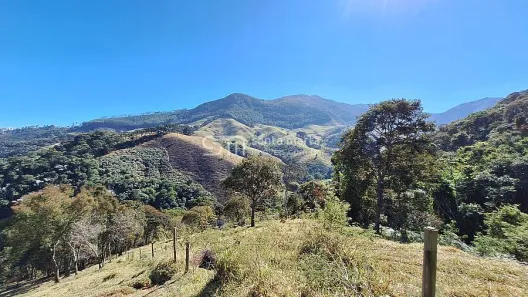 Fazenda/Sítio com 2 Quartos à venda, 24m² no , Silveiras
