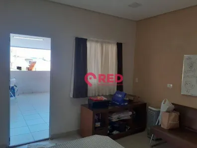 Sobrado com 3 Quartos à venda, 126m² no Lopes de Oliveira, Sorocaba