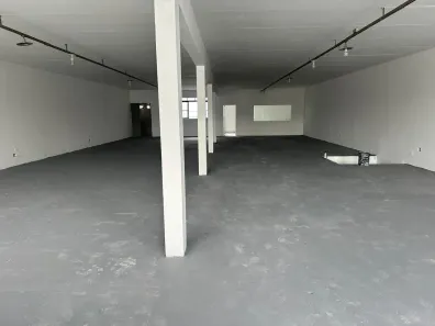 Galpão/Depósito/Armazém para alugar, 640m² no Jardim Mirante, São Paulo