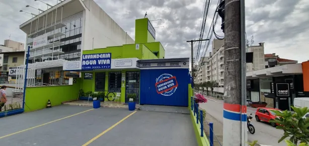 Imóvel Comercial à venda, 350m² no Trindade, Florianópolis