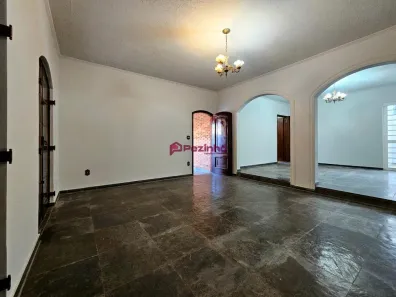 Casa com 5 Quartos para alugar, 247m² no Vila Claudia, Limeira