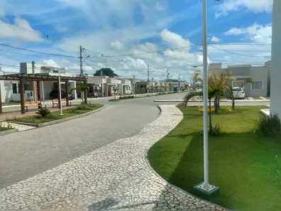 Casa de Condomínio com 3 Quartos para alugar, 103m² no SIM, Feira de Santana