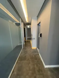 Sala Comercial com 3 Quartos para alugar, 226m² no Vila Olímpia, São Paulo