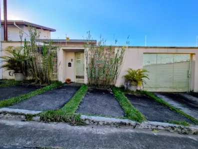 Casa com 3 Quartos à venda, 115m² no Parque San Carlo, Poços de Caldas
