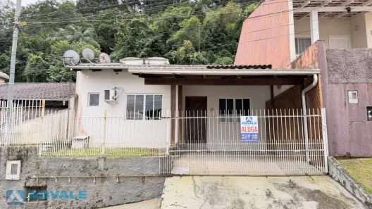 Casa de Condomínio com 3 Quartos para alugar, 117m² no Escola Agrícola, Blumenau