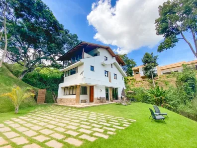 Casa com 5 Quartos à venda, 300m² no , Areal