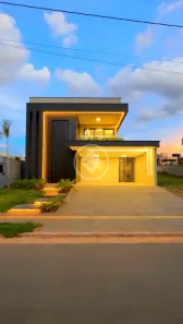 Casa de Condomínio com 4 Quartos à venda, 218m² no Jardins Capri, Senador Canedo