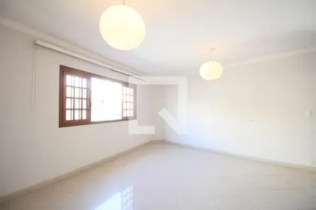 Casa com 3 Quartos à venda, 200m² no Vila Suzana, São Paulo