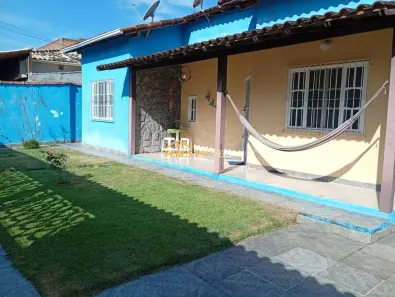 Casa com 2 Quartos à venda, 175m² no Loteamento Extensão do Serramar, Rio das Ostras