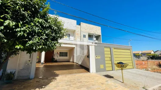 Casa com 4 Quartos à venda, 240m² no Jardim Planalto, Goiânia