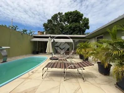 Sobrado com 4 Quartos à venda, 290m² no Cristo Rei, Várzea Grande