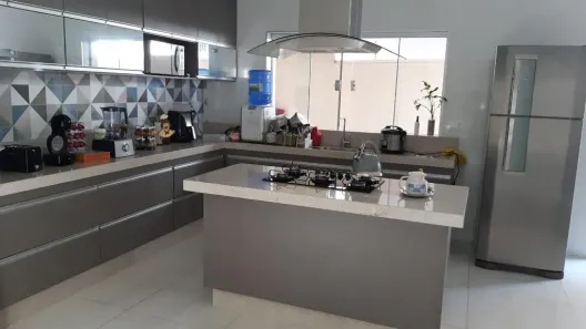 Casa com 3 Quartos à venda, 208m² no Jardim Ipiranga, Americana