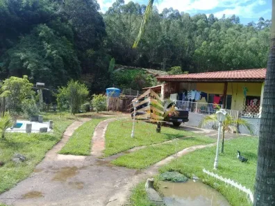 Fazenda/Sítio com 2 Quartos à venda, 160m² no Zona Rural, Nazaré Paulista