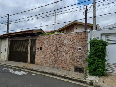 Casa com 3 Quartos à venda, 210m² no Jardim Morumbi, Jundiaí