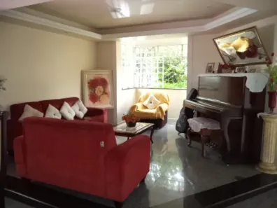 Casa com 6 Quartos à venda, 300m² no Ouro Preto, Belo Horizonte