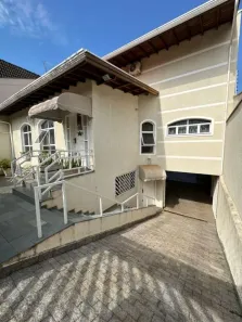 Sobrado com 6 Quartos à venda, 438m² no Jardim Chapadão, Campinas