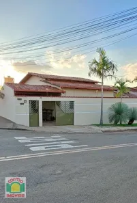 Casa com 3 Quartos à venda, 180m² no JK Nova Capital, Anápolis