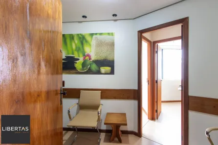 Sala Comercial com 2 Quartos à venda, 28m² no Menino Deus, Porto Alegre