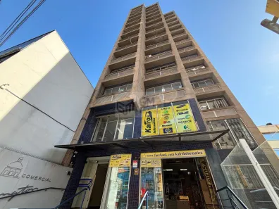 Sala Comercial à venda, 31m² no Centro, Curitiba
