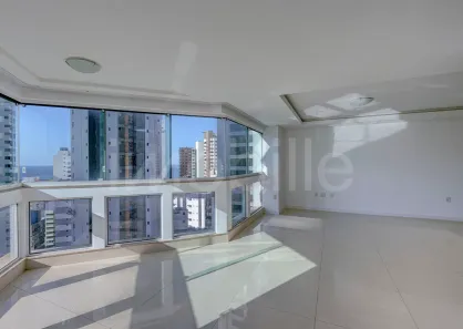 Apartamento com 3 Quartos à venda, 146m² no Centro, Balneário Camboriú