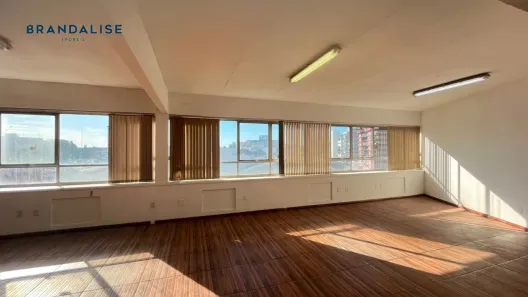 Sala Comercial para alugar, 99m² no Centro, Canoas