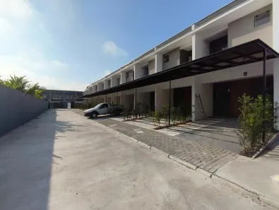 Sobrado com 3 Quartos à venda, 100m² no Itaum, Joinville