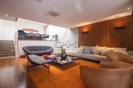 Casa com 3 Quartos para alugar, 300m² no Jardim Luzitânia, São Paulo