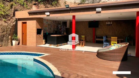 Casa com 4 Quartos à venda, 320m² no São Francisco, Niterói