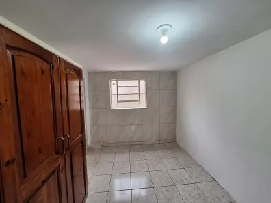 Apartamento com 1 Quarto para alugar, 30m² no Barreiros, São José