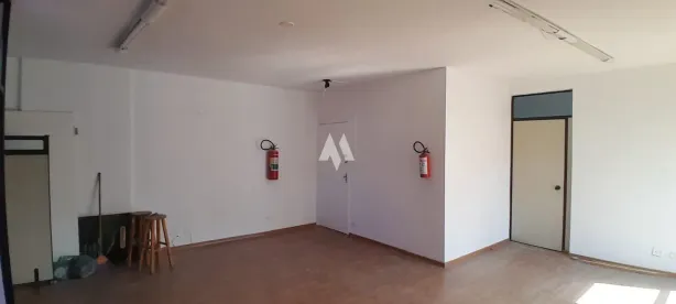 Sala Comercial à venda, 125m² no Vila Mathias, Santos