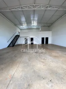 Galpão/Depósito/Armazém para alugar, 264m² no Novo Mundo, Uberlândia