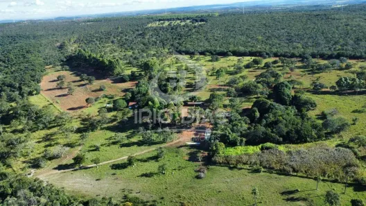 Fazenda/Sítio com 3 Quartos à venda, 1000m² no Área Rural, Jaboticatubas