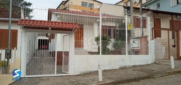 Casa com 2 Quartos à venda, 240m² no Teresópolis, Porto Alegre