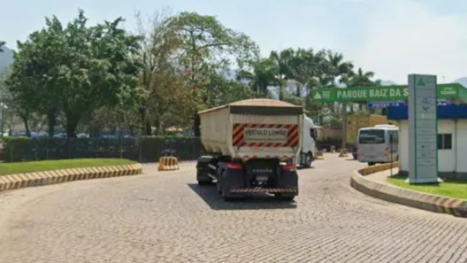 Galpão/Depósito/Armazém à venda, 100000m² no Zona Industrial, Cubatão