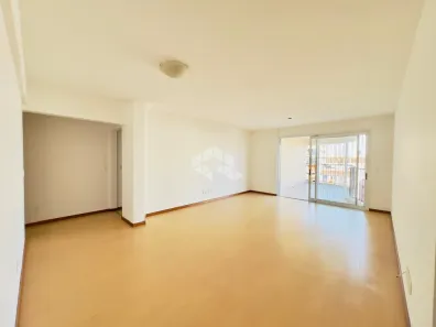 Apartamento com 3 Quartos à venda, 131m² no Centro, Santa Maria