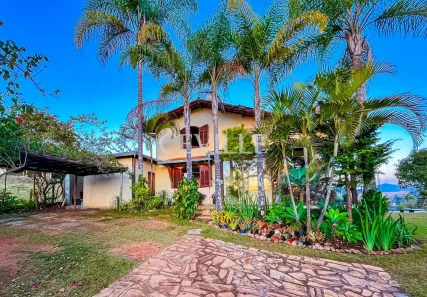 Casa de Condomínio com 4 Quartos à venda, 300m² no Área Rural de Nova Lima, Nova Lima
