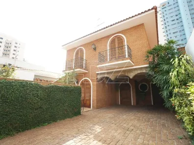 Casa com 4 Quartos à venda, 360m² no Centro, Araraquara