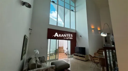 Casa com 1 Quarto à venda, 217m² no Jardim Karaíba, Uberlândia