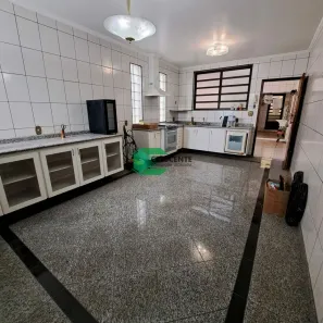 Sobrado com 3 Quartos à venda, 225m² no Vila Helena, Santo André