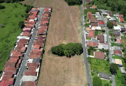 Lote/Terreno à venda, 800m² no Loteamento Miranda, Campo Largo
