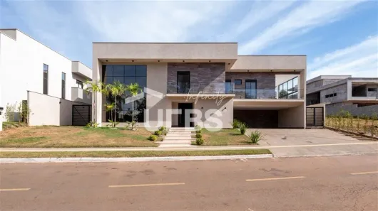 Casa de Condomínio com 4 Quartos à venda, 530m² no Residencial Goiânia Golfe Clube, Goiânia