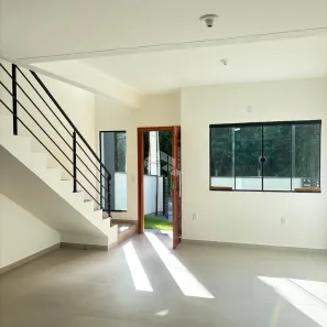 Casa com 3 Quartos à venda, 102m² no Forquilhas, São José
