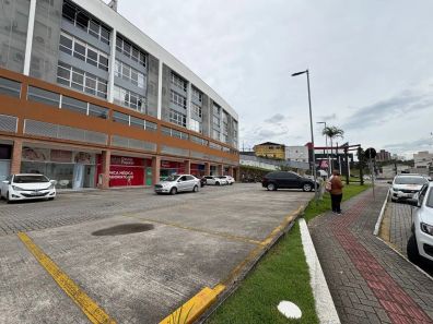 Ponto Comercial à venda, 99m² no Forquilhinha, São José