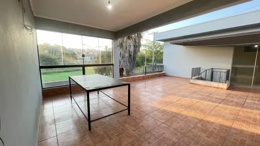 Sobrado com 4 Quartos para alugar, 303m² no Jardim Bandeirantes, Mogi Guaçu