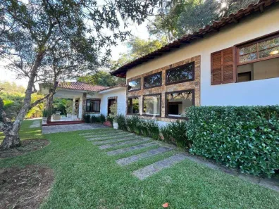 Casa com 3 Quartos à venda, 146m² no Pedro do Rio, Petrópolis